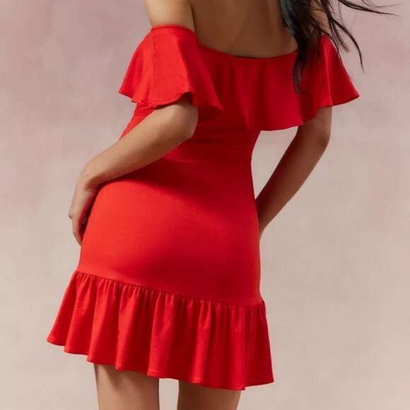 NWT UO Kimchi Blue Harper Off The Shoulder Red Ruffle Mini Dress - Picture 3 of 5